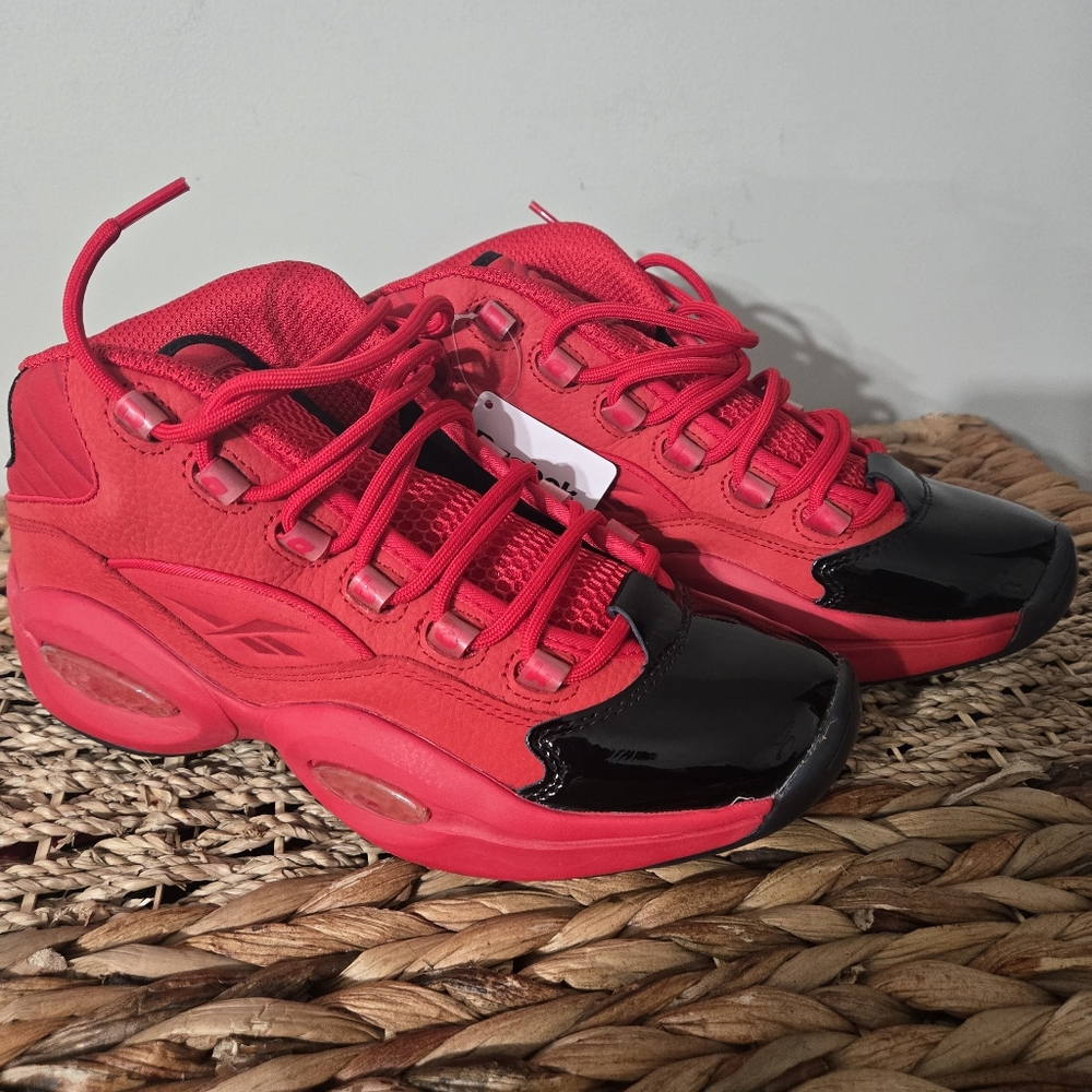 Reebok Question Mid- Red